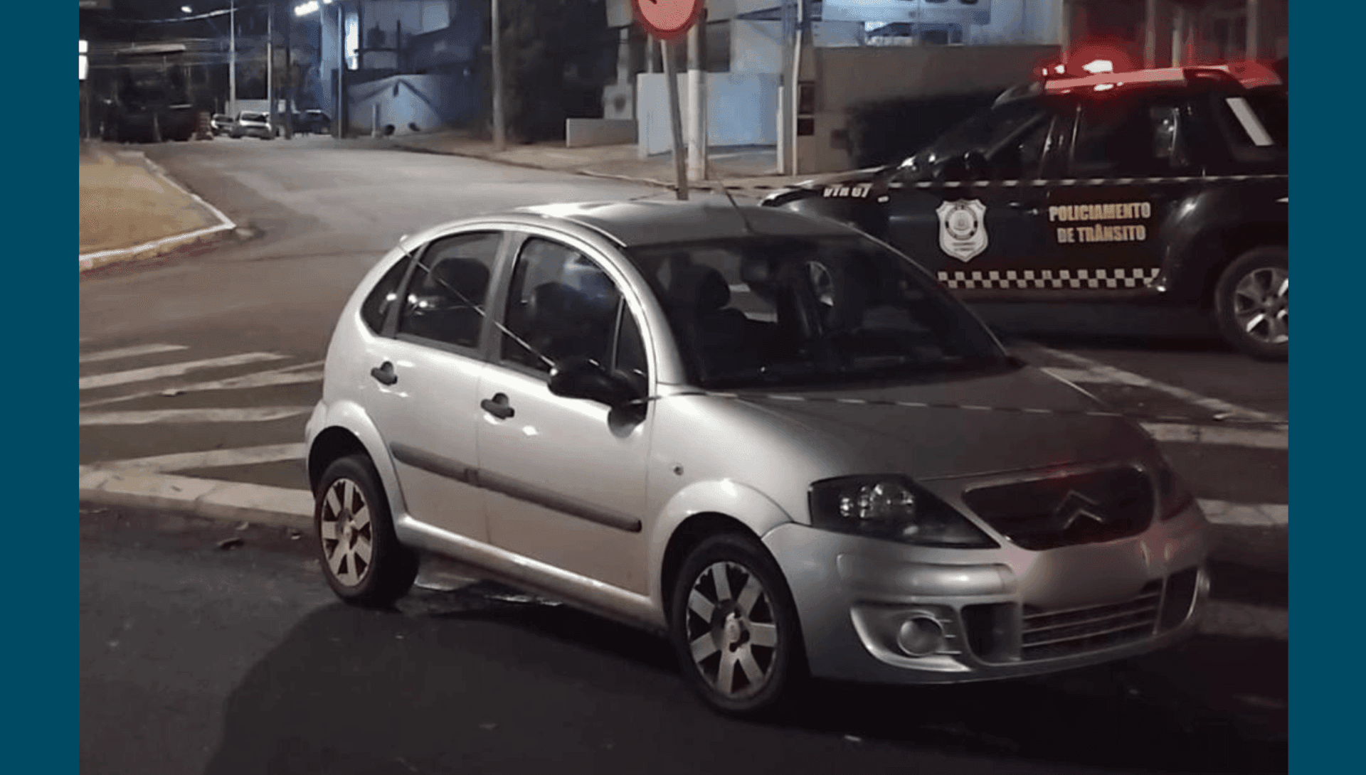 Carro foi apreendido e devolvido aos proprietários