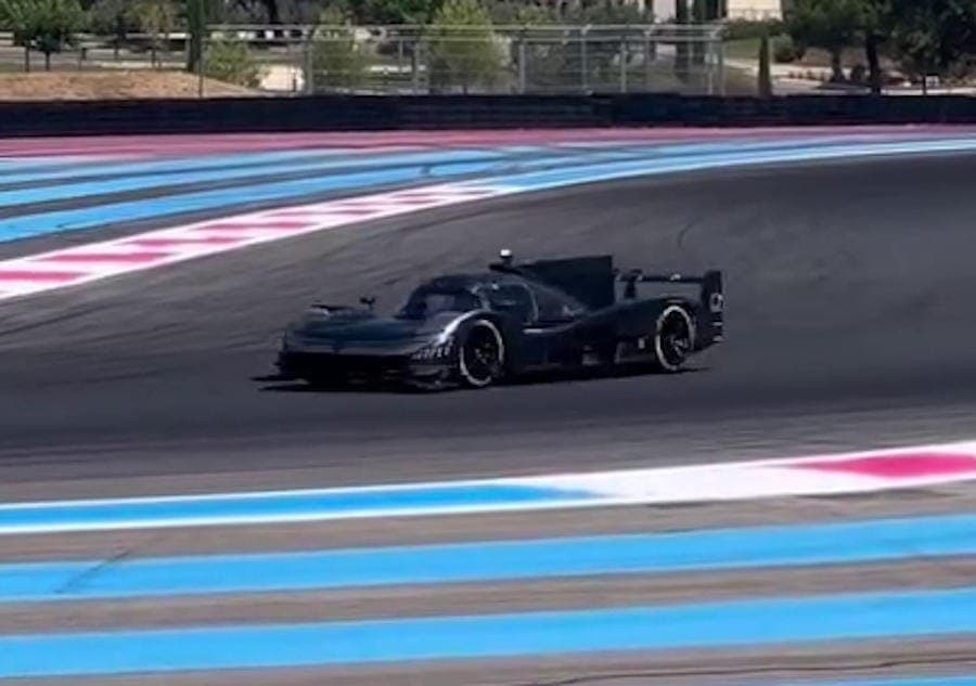 Peugeot testa evolução do 9X8 para temporada 2027 do WEC