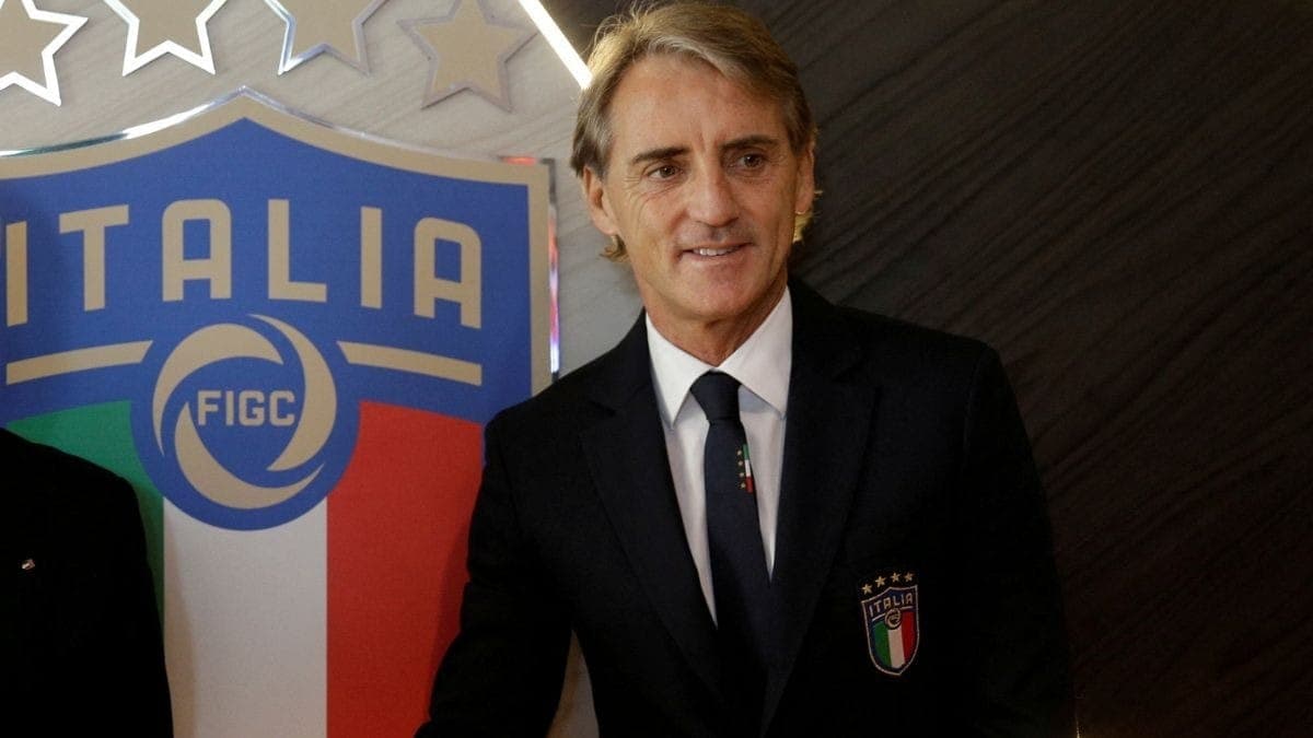 Roberto Mancini retorna ao cargo de técnico da Itália