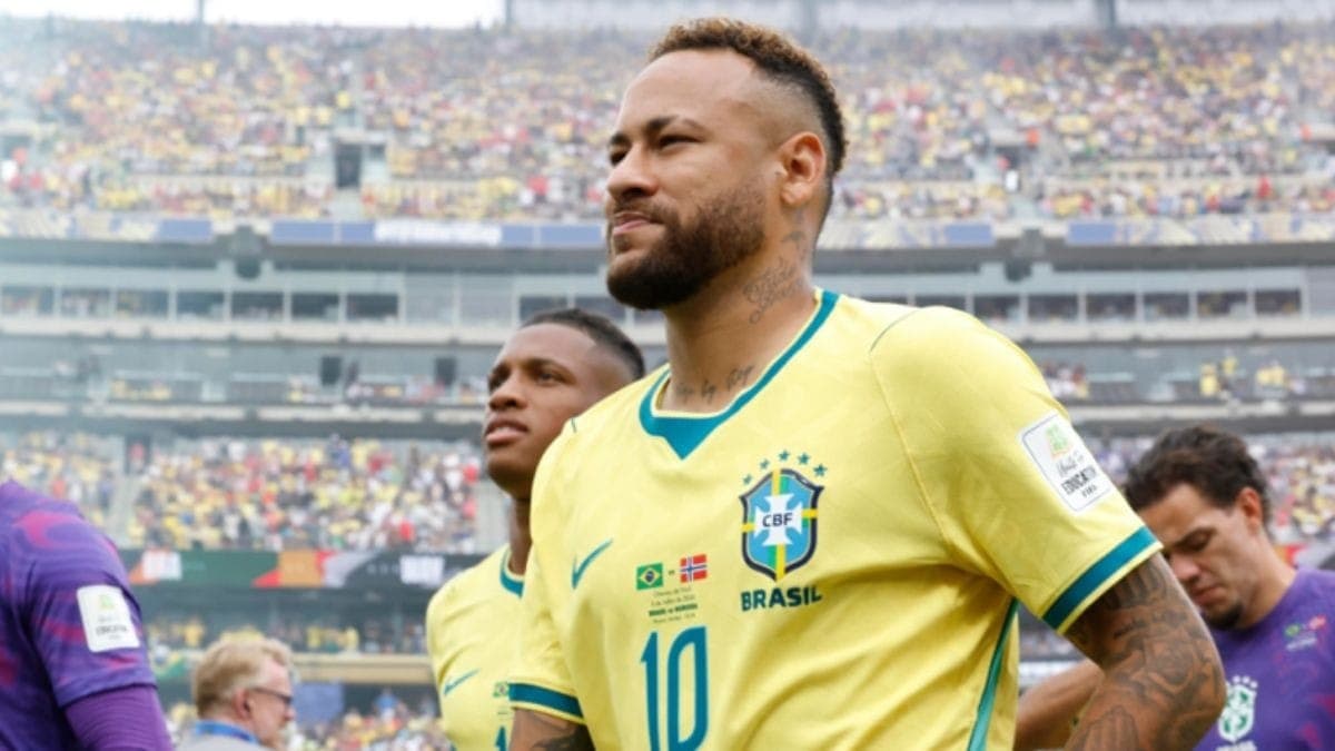 Neymar anuncia aposentadoria da Seleção Brasileira
