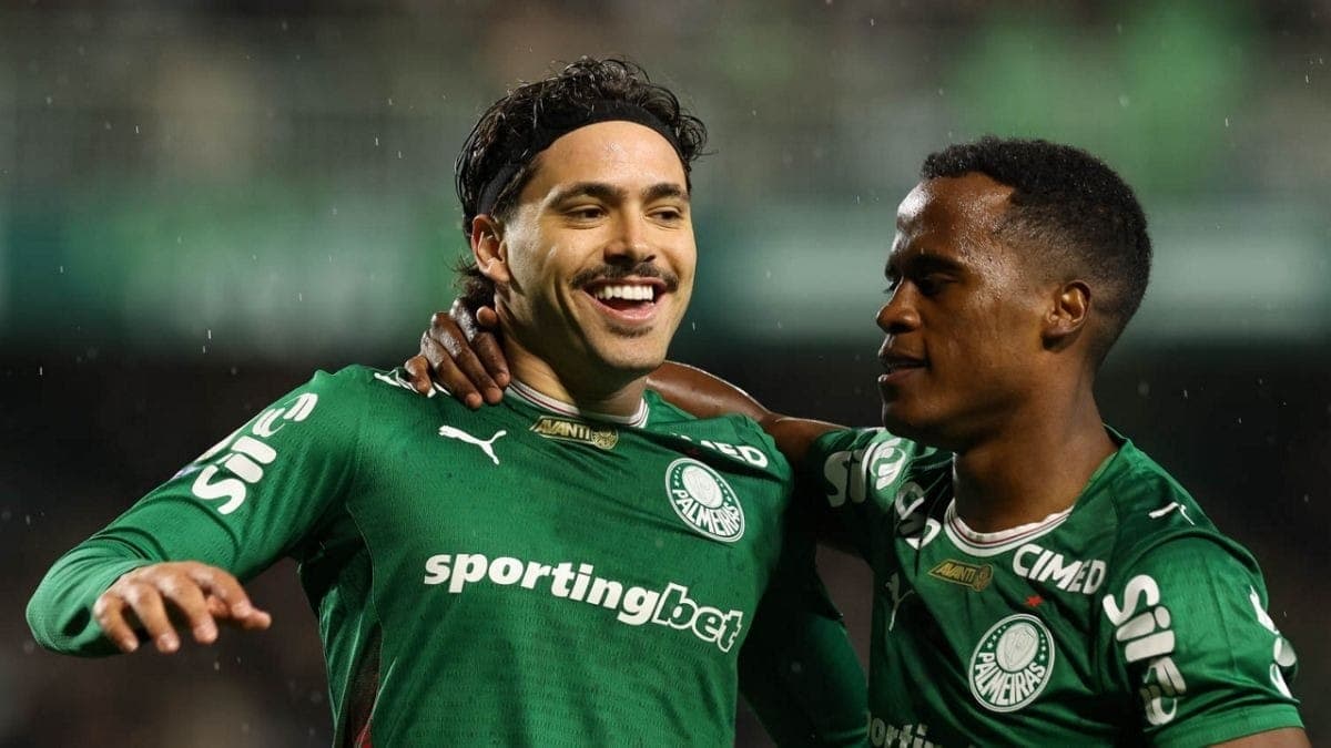 Palmeiras enfrenta o Vitória nesta quarta (29)