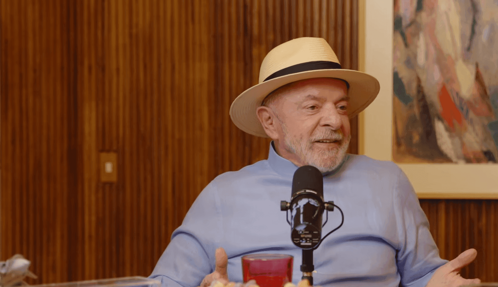 O presidente Lula em entrevista ao podcast Inteligência Limitada