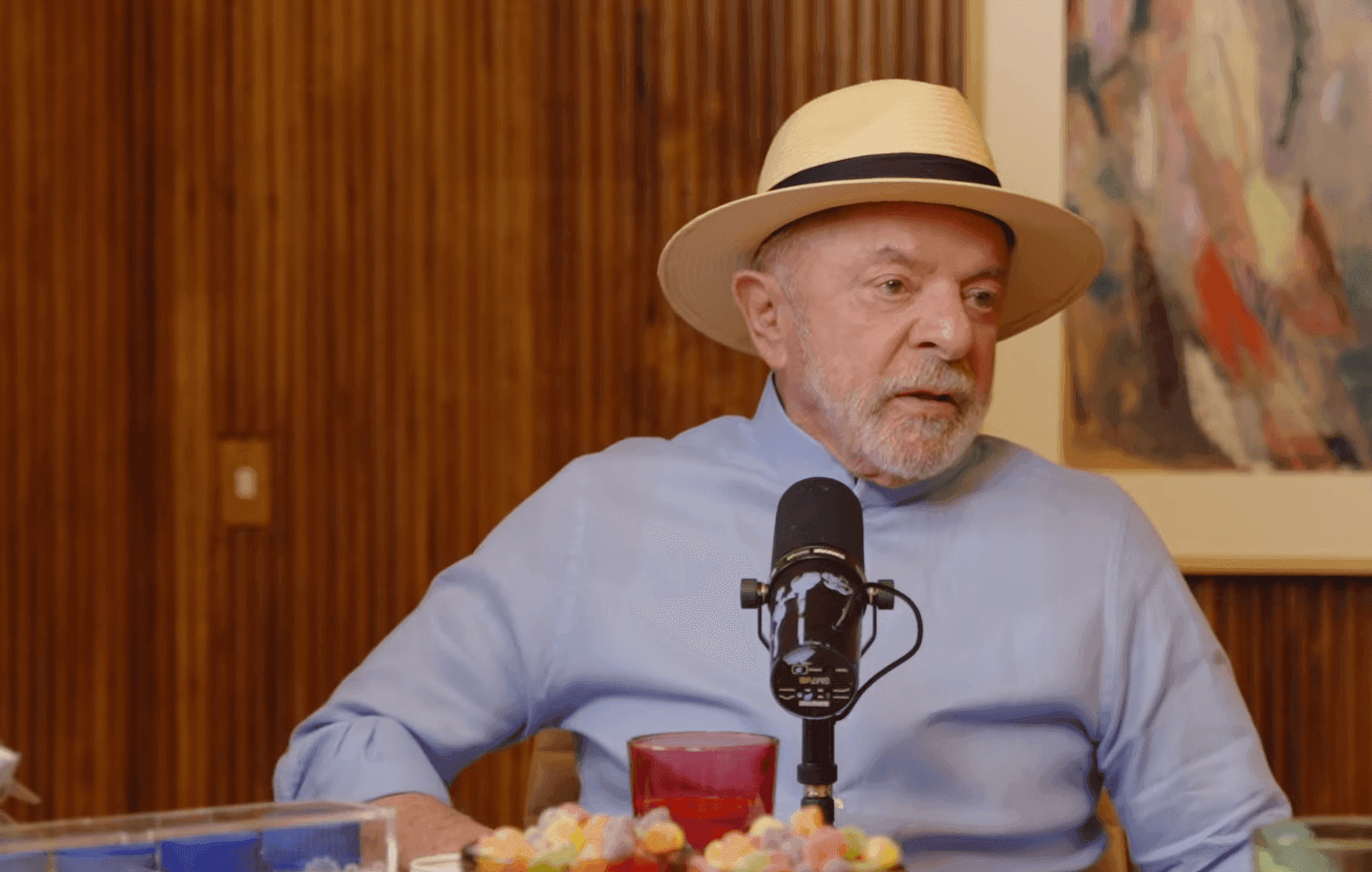 Presidente Lula fala de investigação contra Lulinha em podcast: 'Não haverá nenhum privilégio'