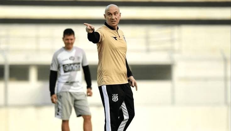 Márcio Zanardi treinador da Ponte Preta