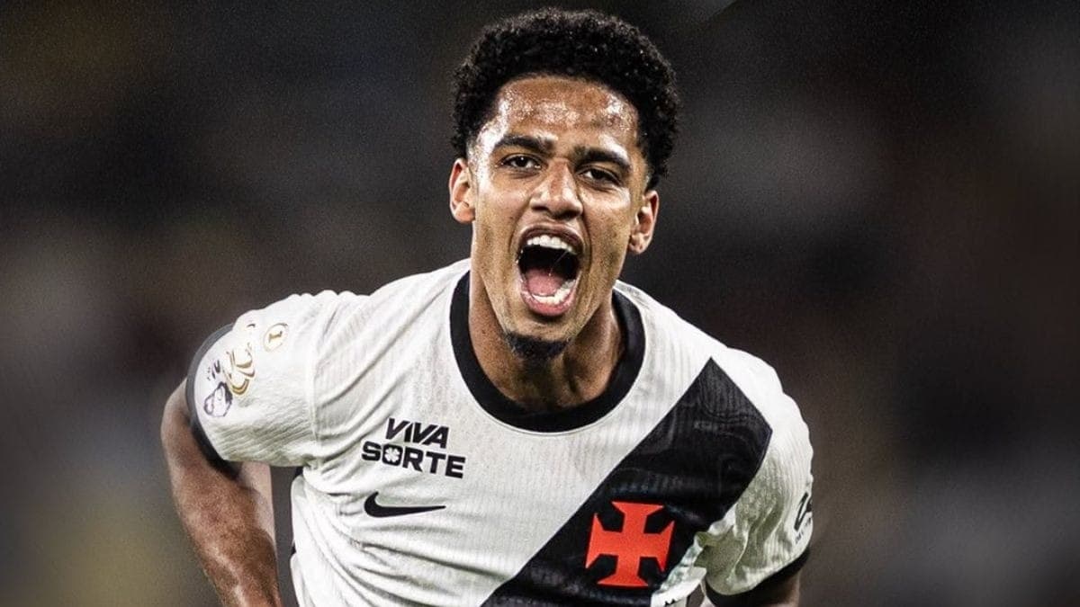 Brenner, autor dos dois gols do Vasco contra o Fluminense