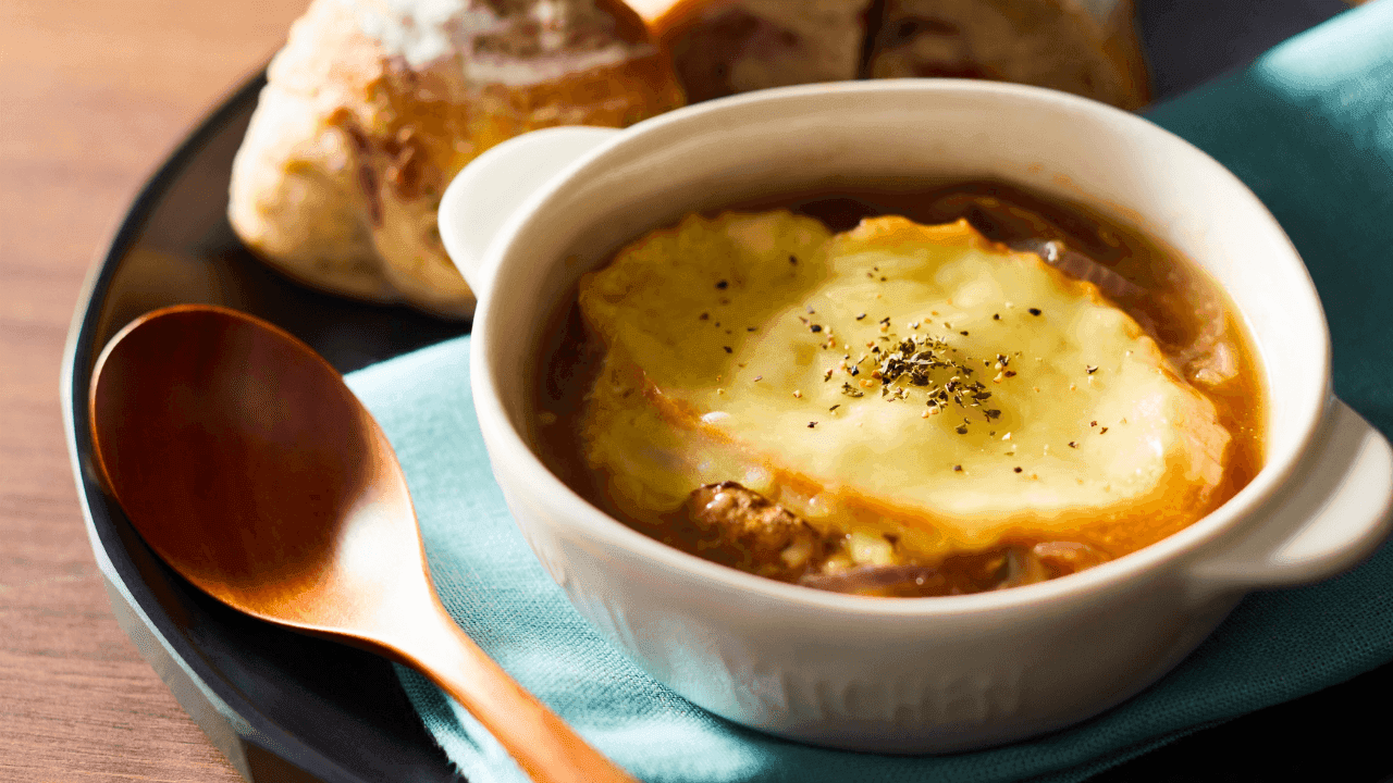 Sopa de cebola gratinada