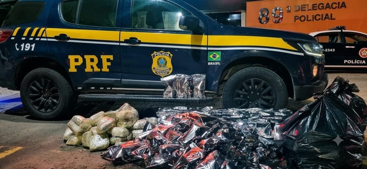 Polícia Rodoviária Federal (PRF) apreende 83 quilos de skunk