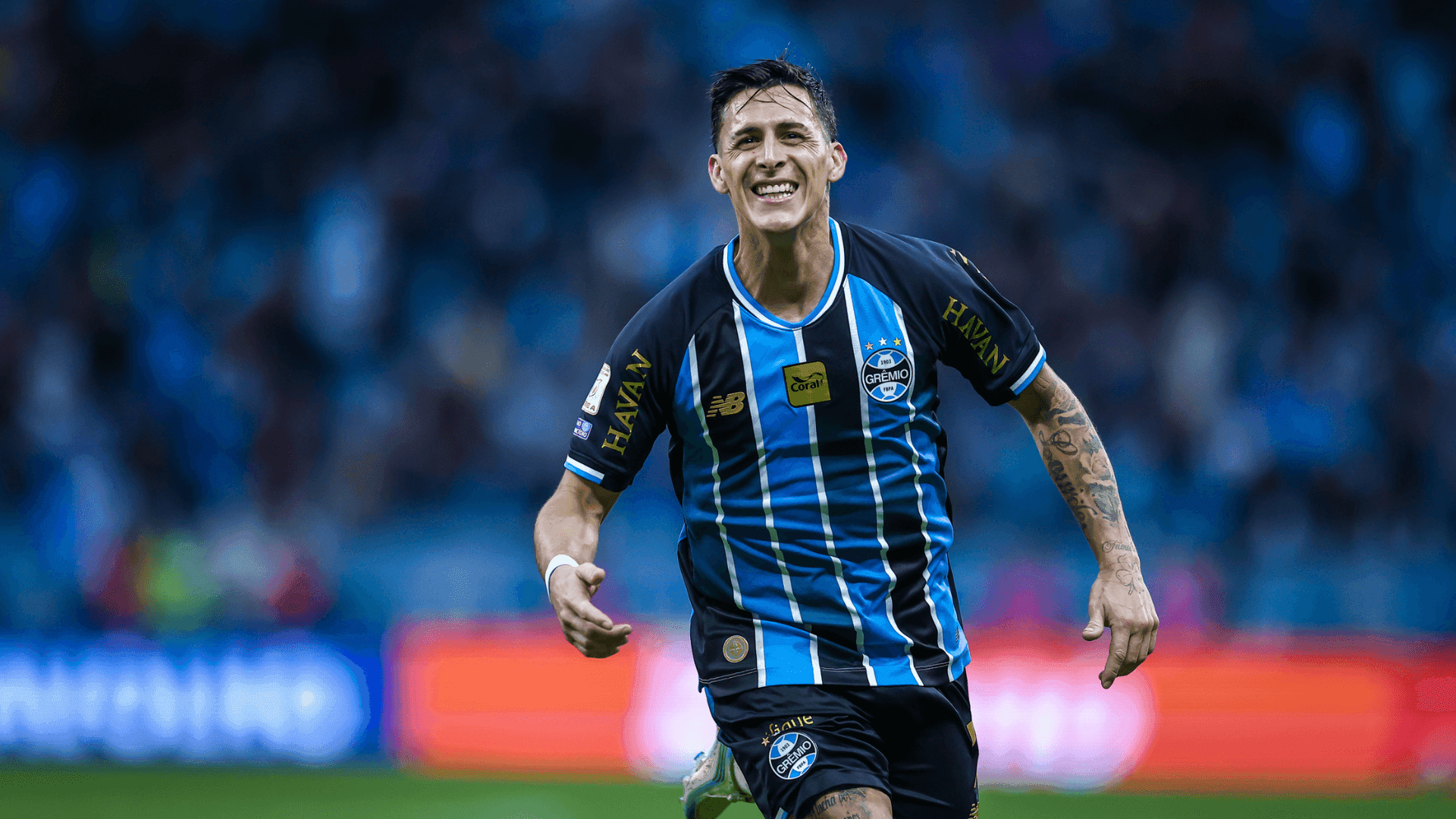 Pavón marcou o gol da virado do Grêmio