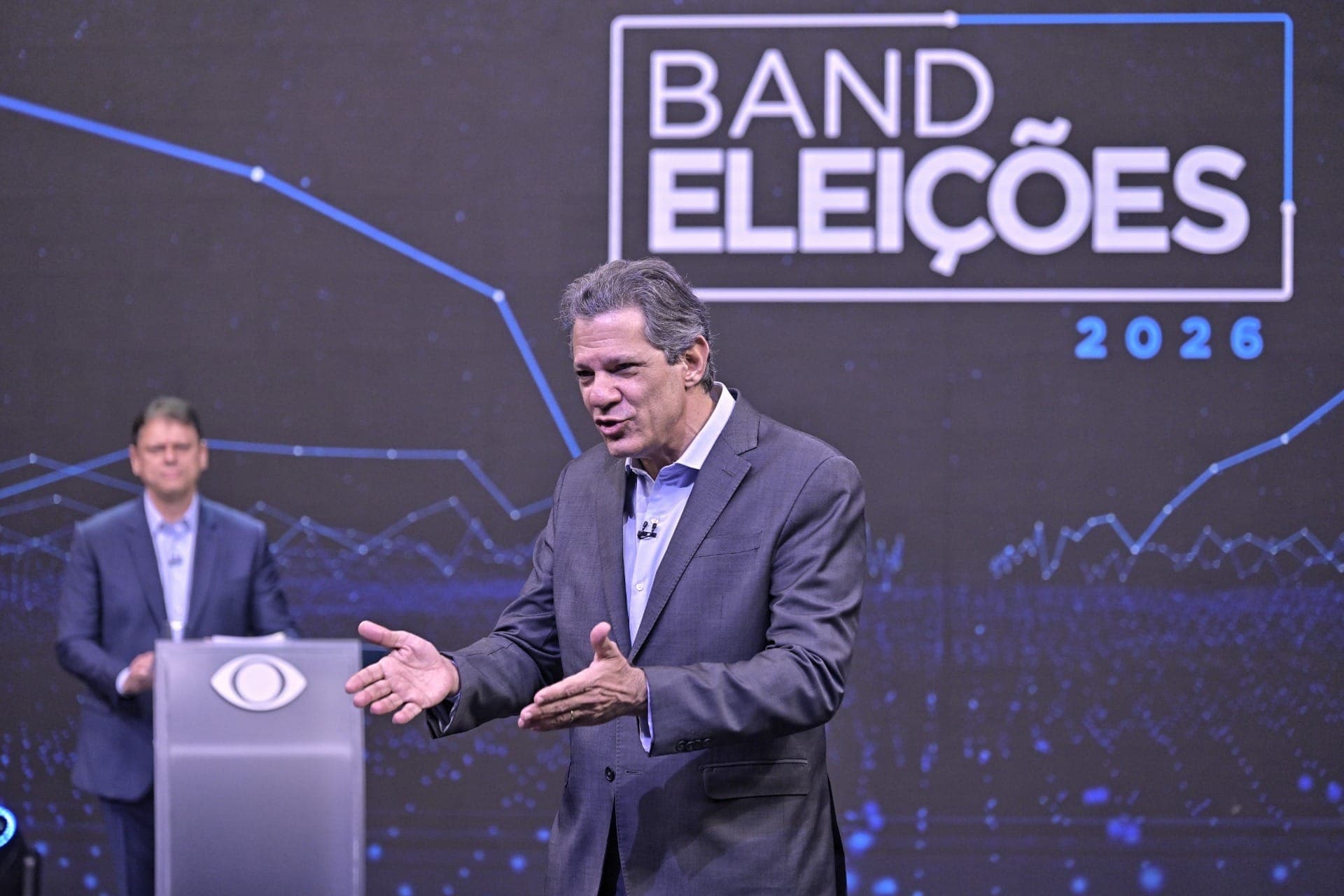 Fernando Haddad e Tarcísio de Freitas participam de debate na Band