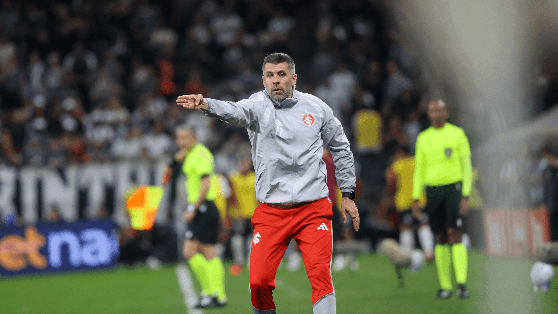 Paulo Pezzolano, técnico do Internacional