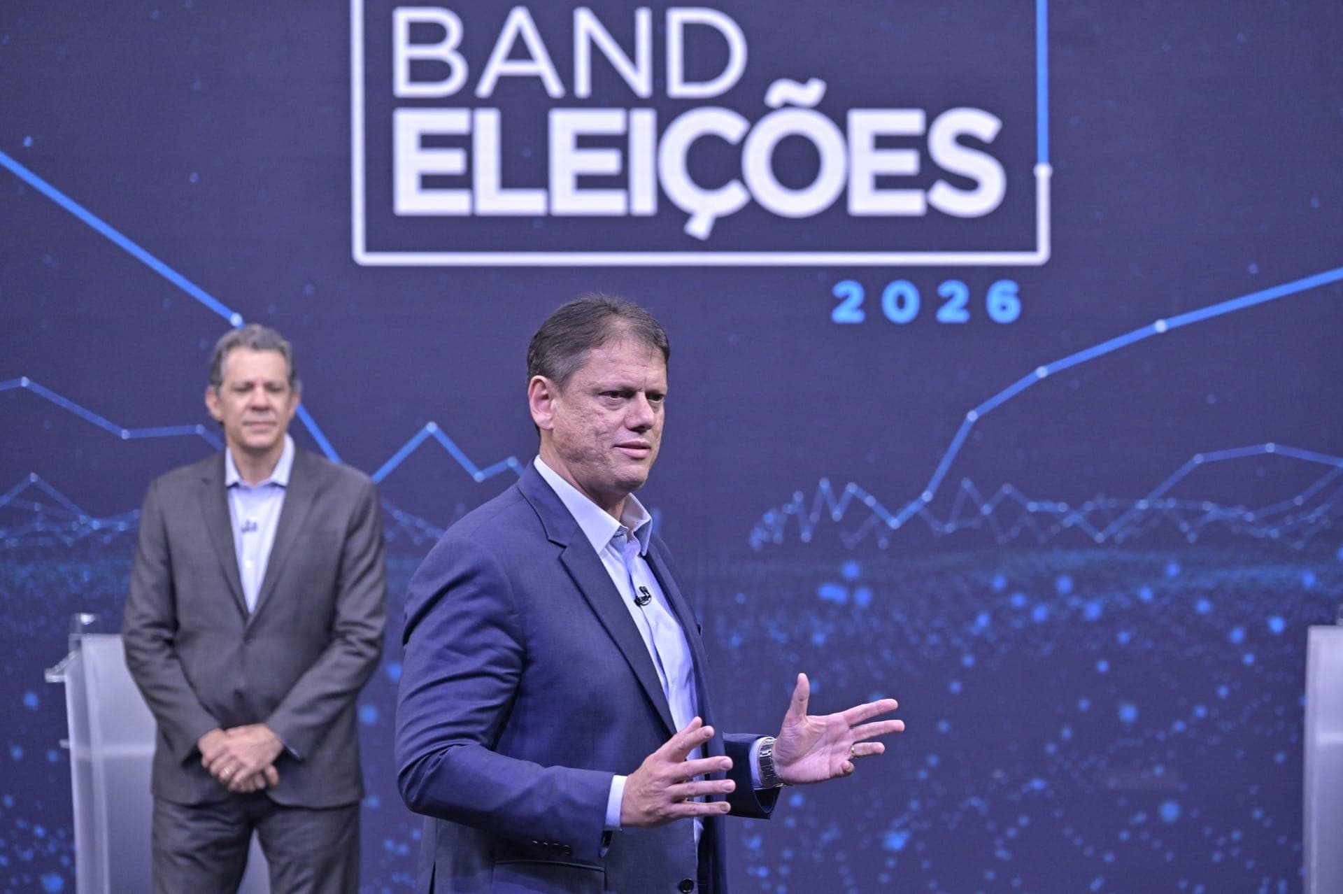 Tarcísio de Freitas e Fernando Haddad participam de debate na Band