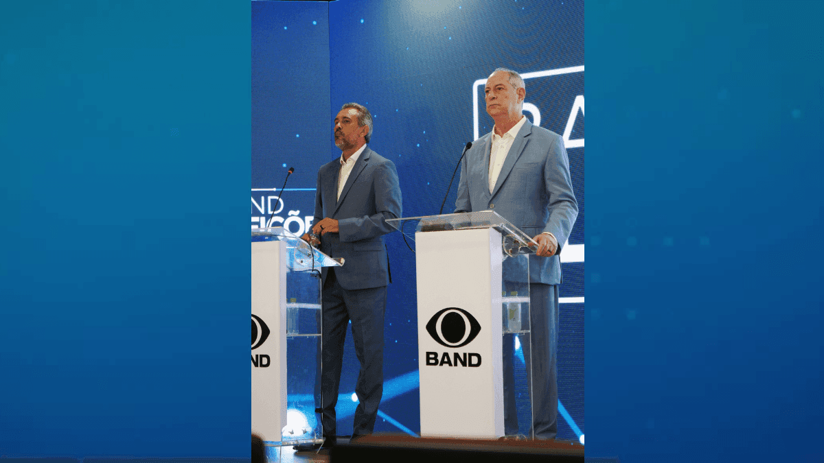 Elmano de Freitas (PT) e Ciro Gomes (PSDB) participaram do debate no Ceará