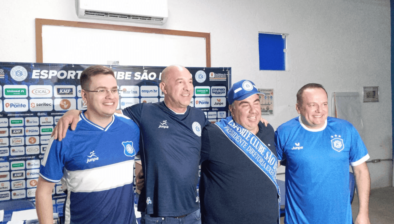 Juan Carvajal, Rodrigo Sheik, Fabrício Mena e Eduardo Barazal, a nova diretoria executiva