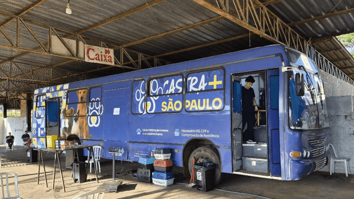 Mutirão de castração gratuita no Shopping Jardim Oriente, em SJCampos