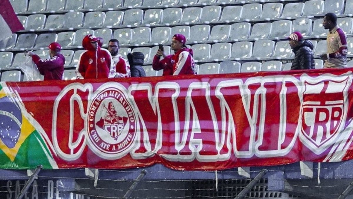 CRB vence o Avaí na Ressacada