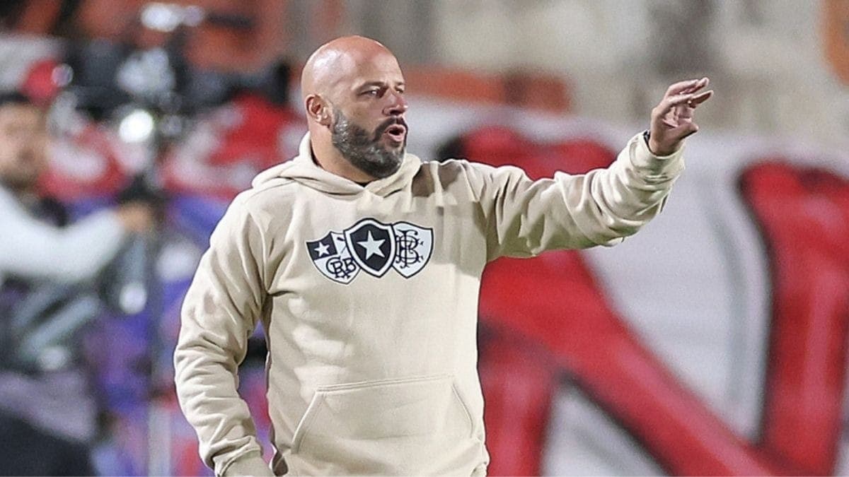 Franclim Carvalho, técnico do Botafogo