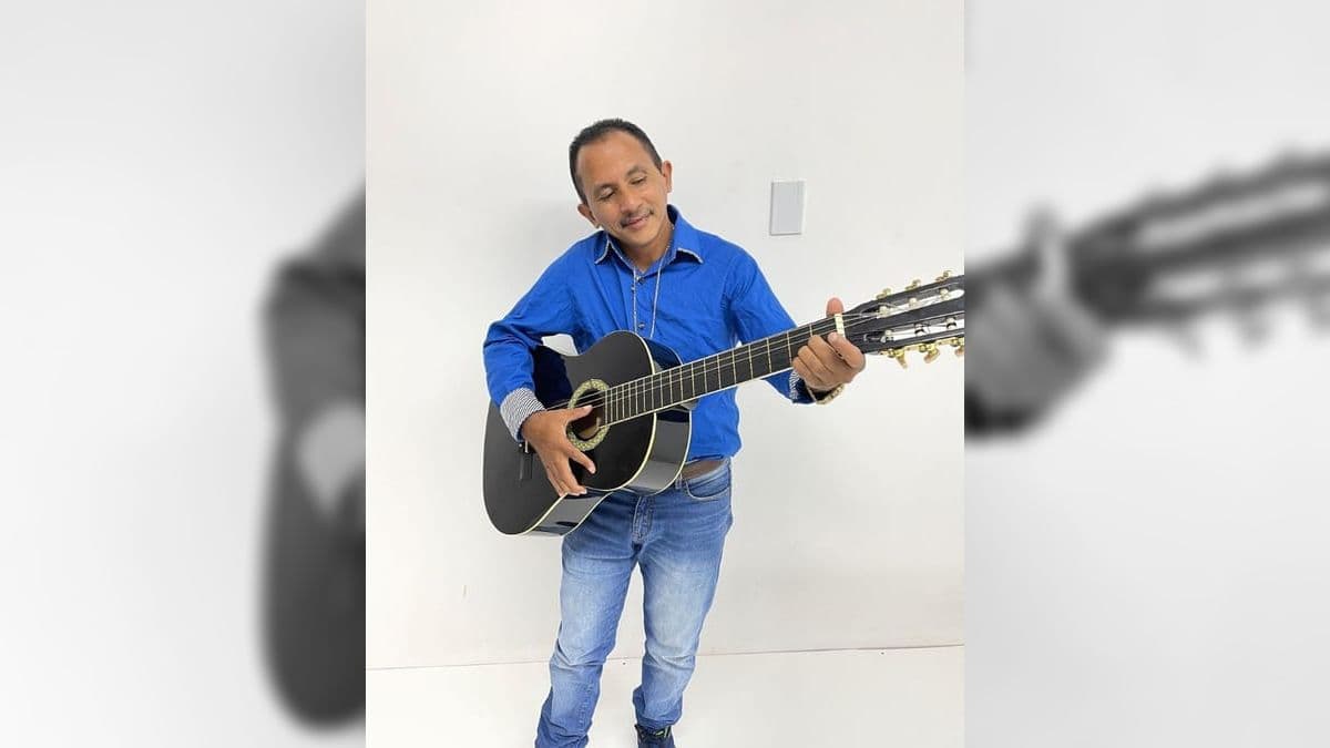 Cantor é febre nas redes sociais
