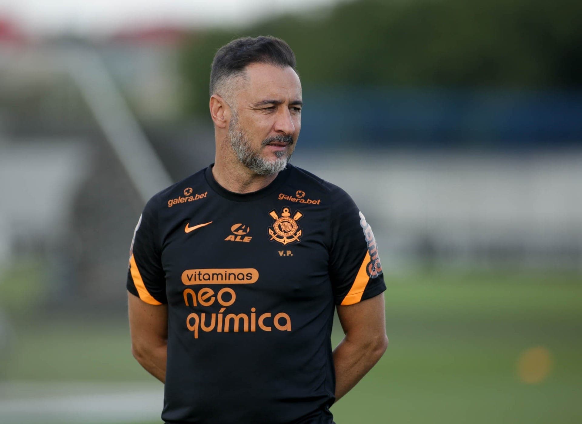 Vítor Pereira falou sobre saída do Corinthians e declaração de Júnior Moraes