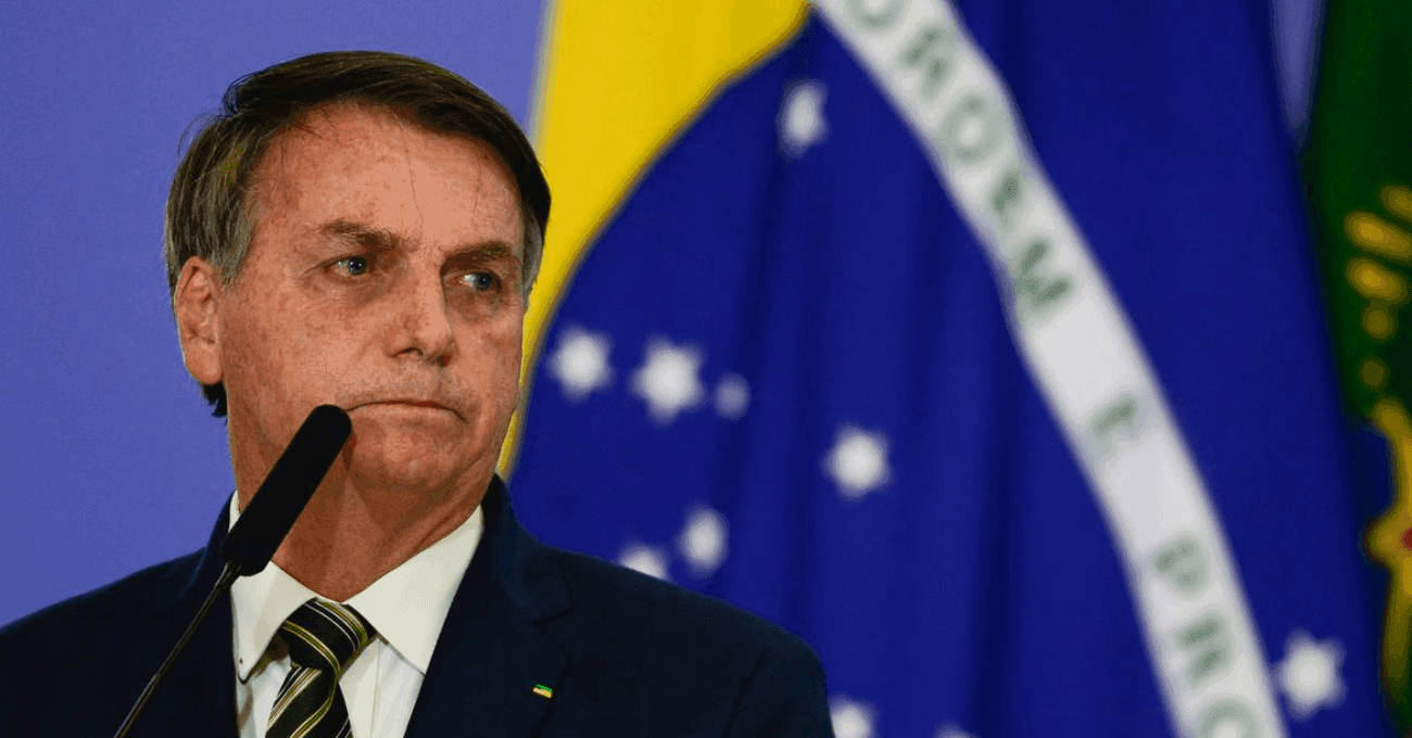 Defesa de Bolsonaro entrega terceiro kit de joias sauditas após decisão do TCU