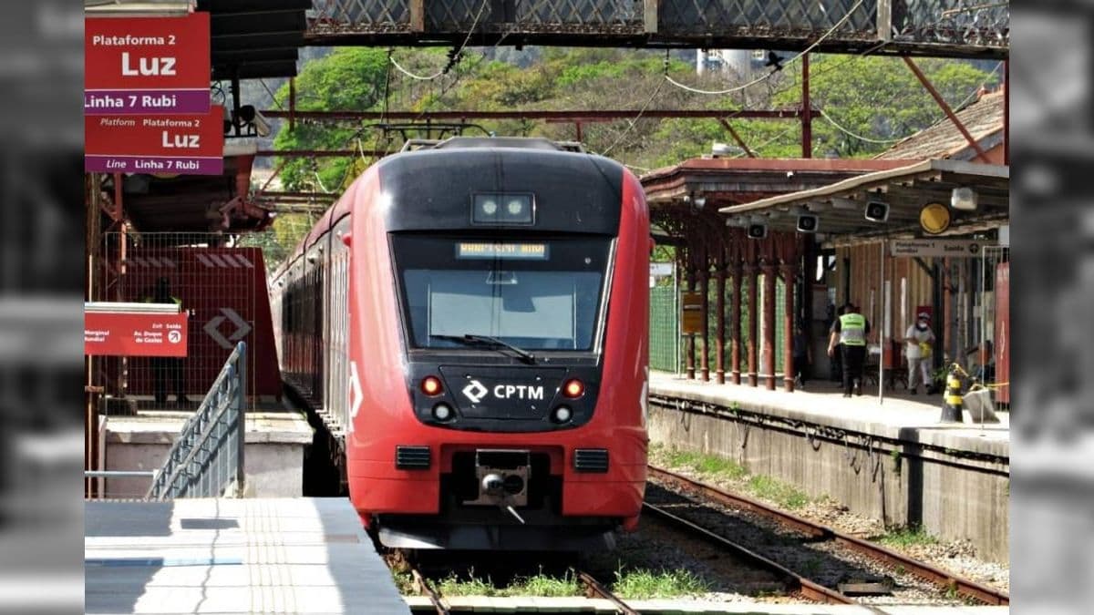 Metroviários e ferroviários entram em greve em São Paulo