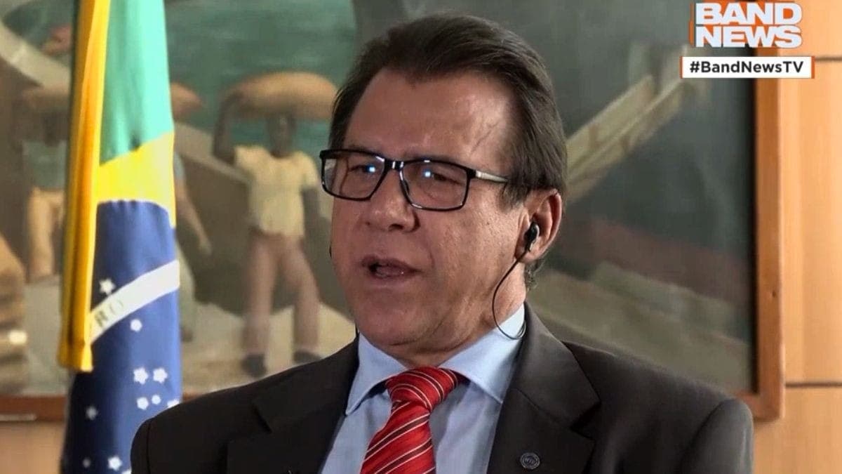 ministro do Trabalho e Emprego Luiz Marinho em entrevista ao BandNews TV