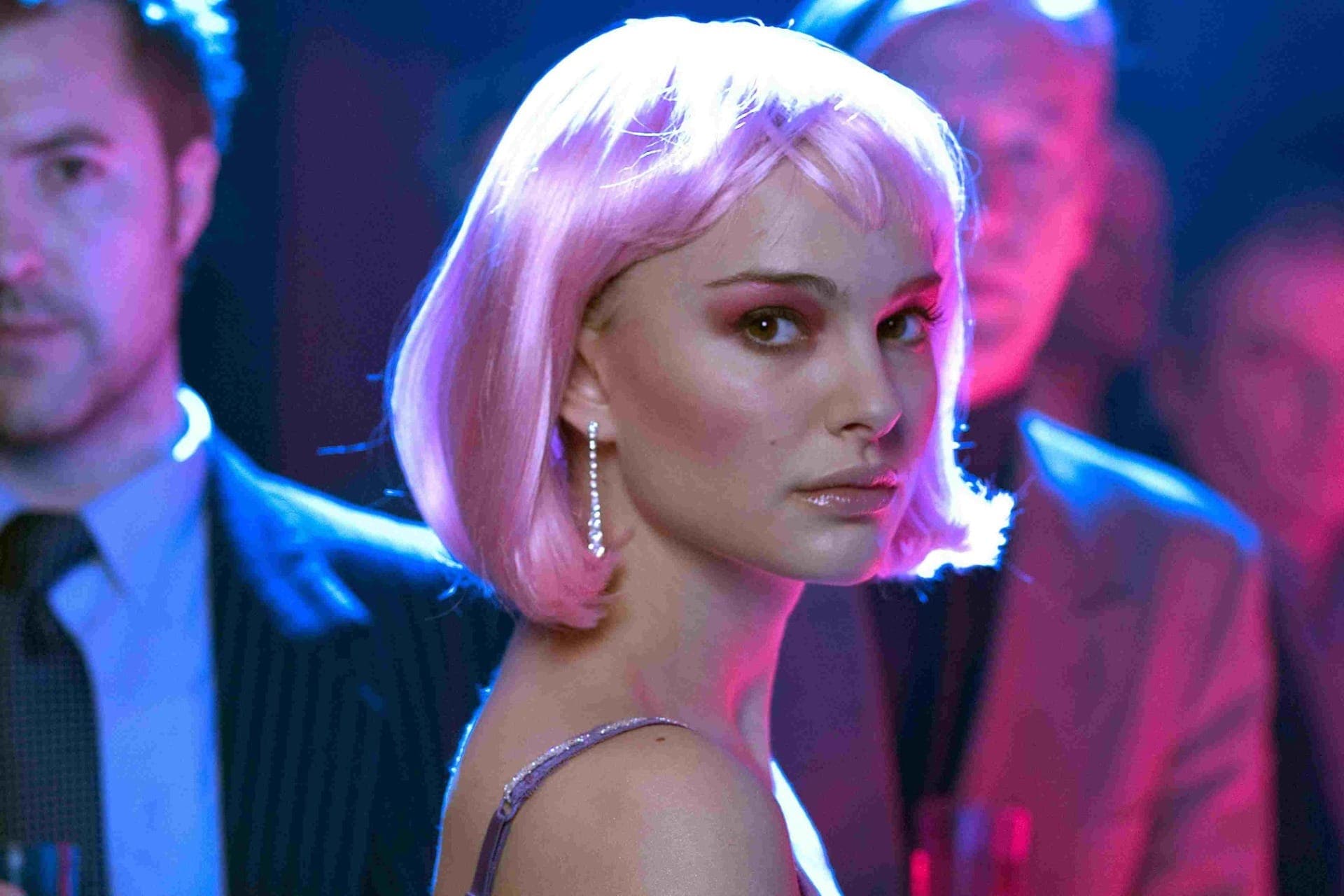 Natalie Portman em sua icônica cena em Closer: Perto Demais.