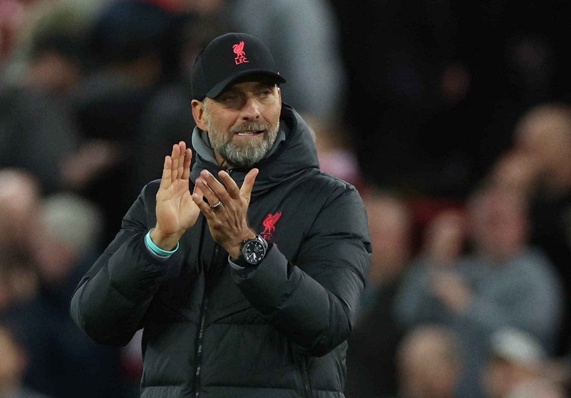 Liverpool vence Fulham e segue sonhando com vaga na Champions