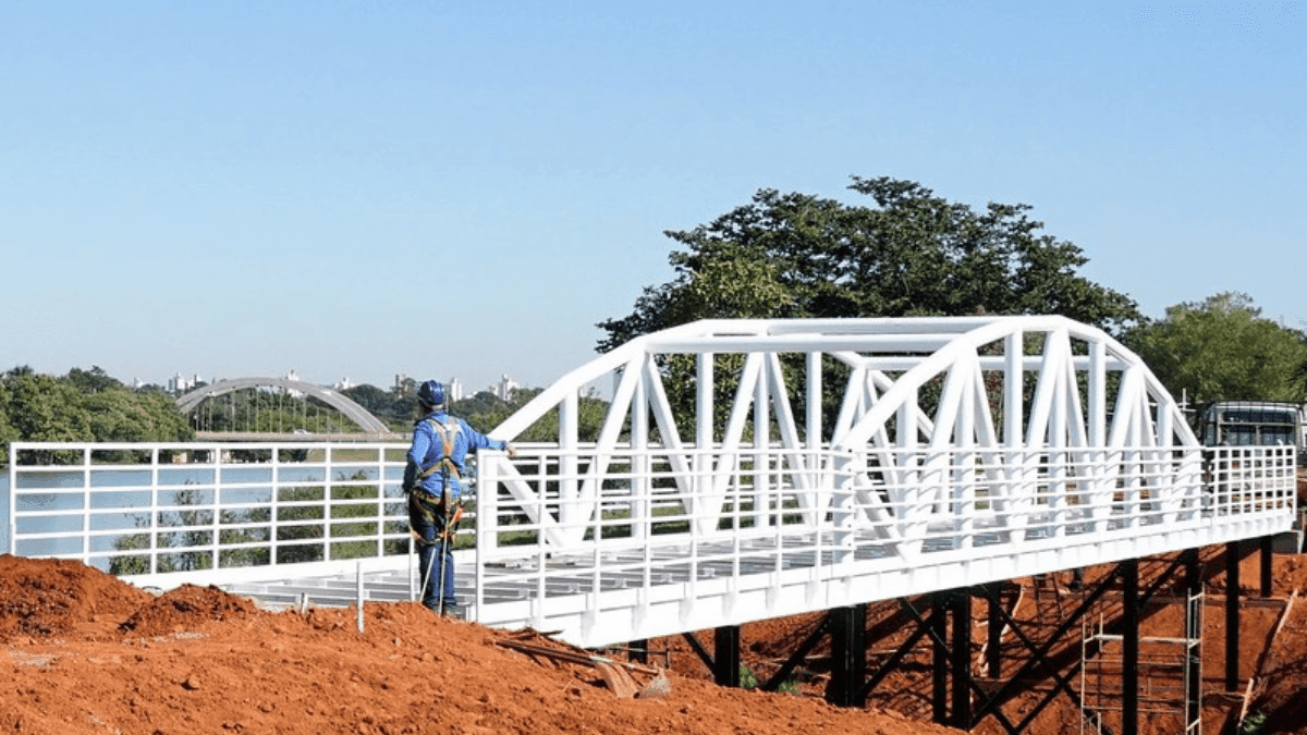 Parque do Lago 3 da Represa Municipal ganha nova ponte em Rio Preto