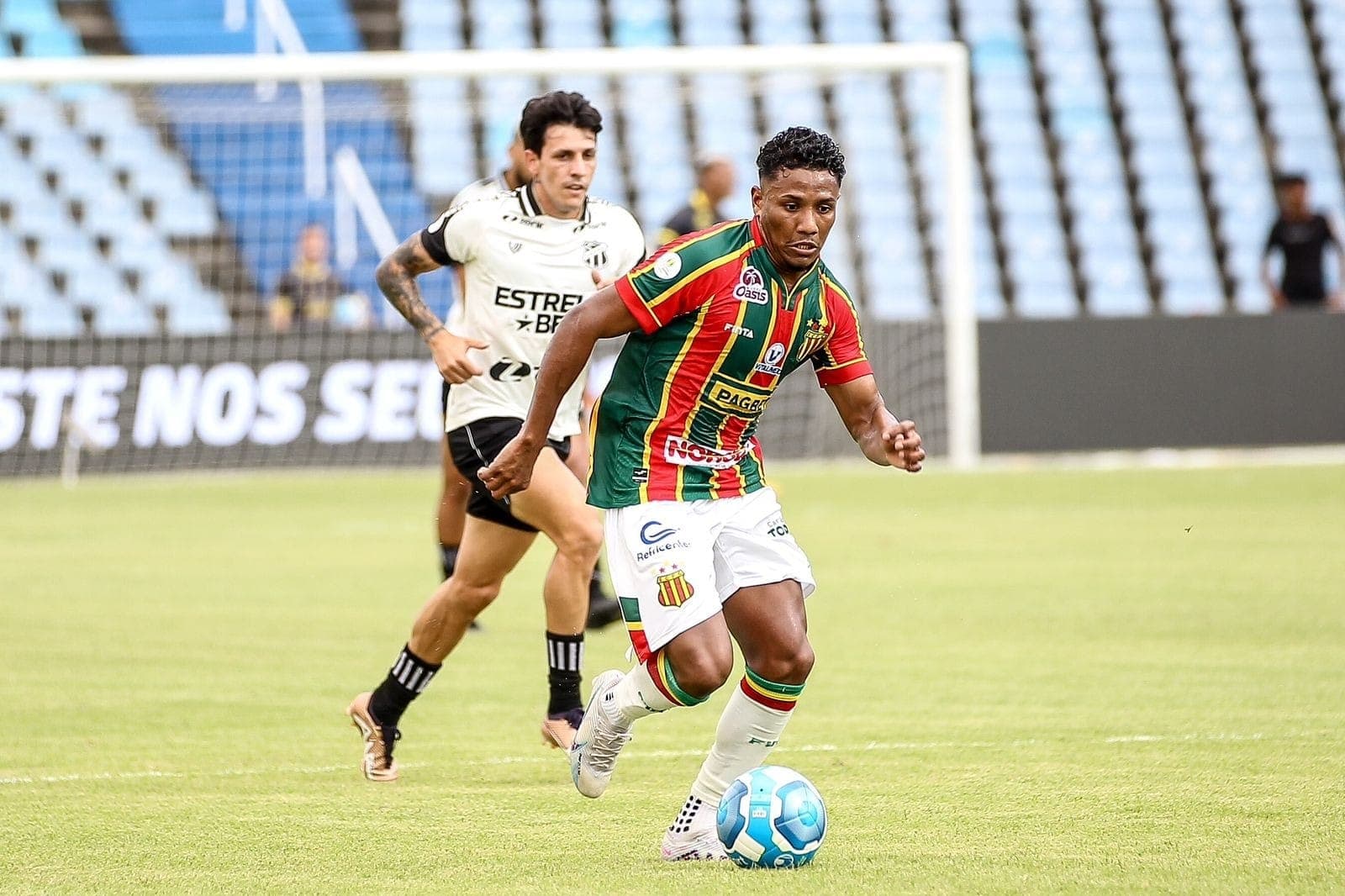Sampaio Corrêa e Ceará ficaram no empate por 1 a 1 em São Luís