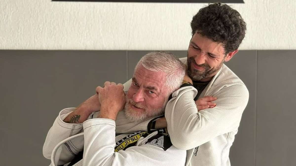 Rodrigo Oliveira com o Alex Atala no jiu-jitsu