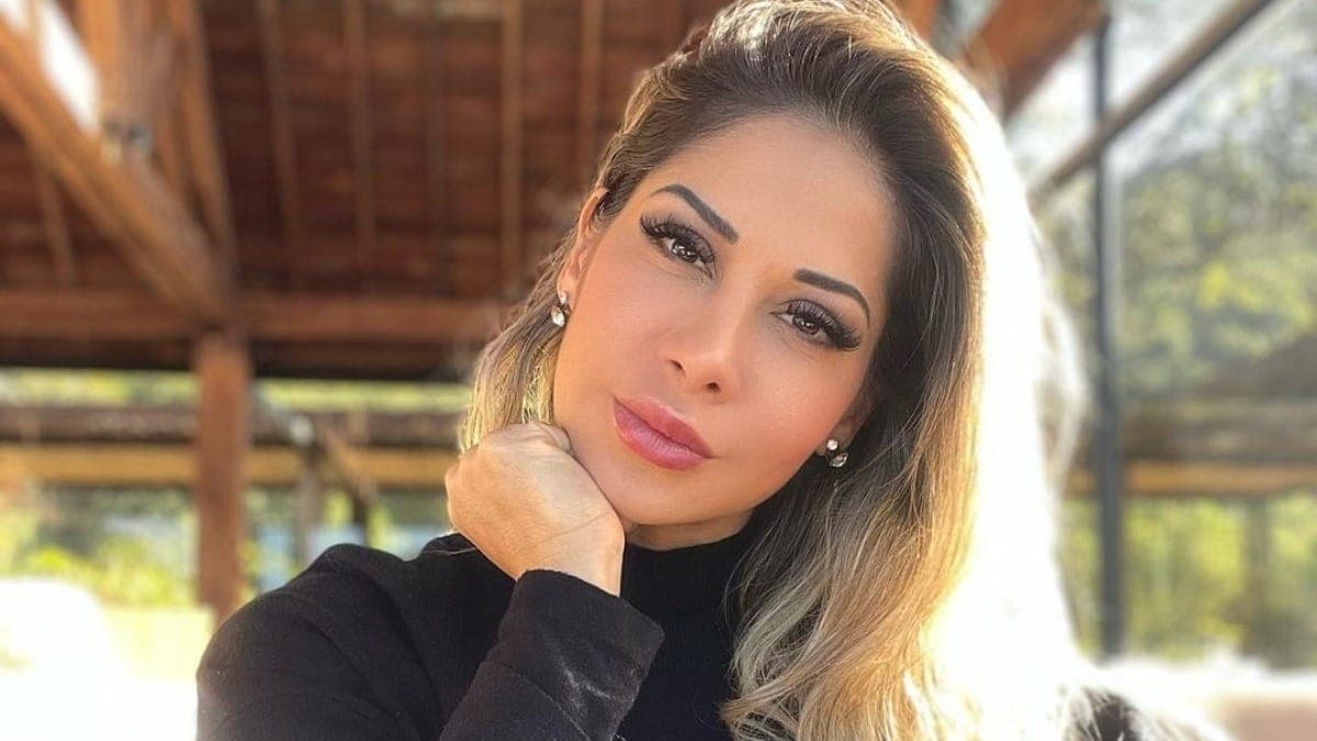 Maíra Cardi se envolveu em polêmica