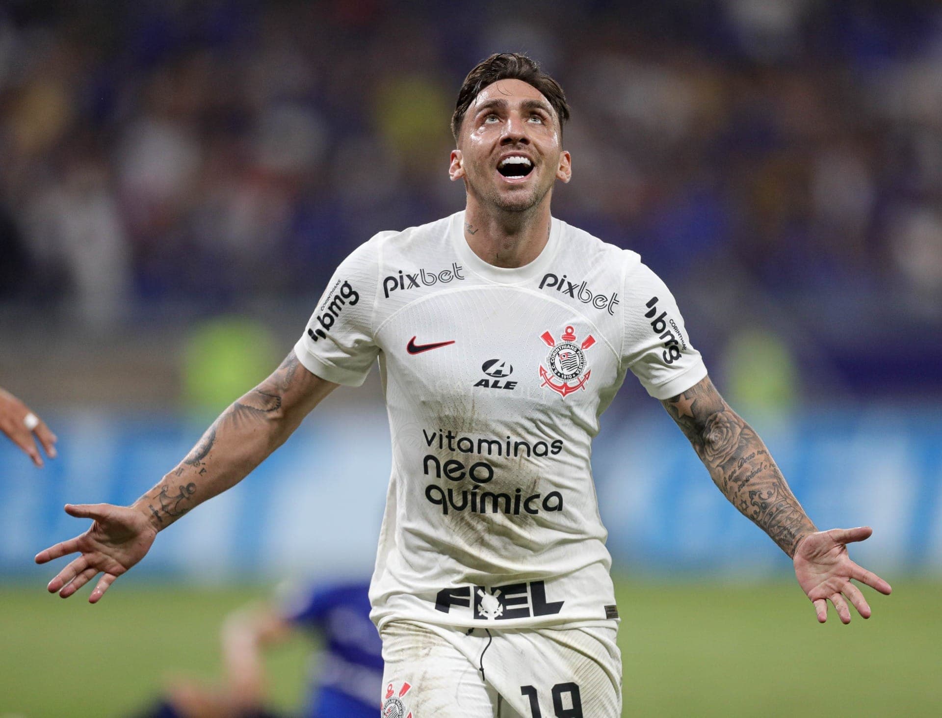 Gustavo Mosquito comemora gol do Corinthians