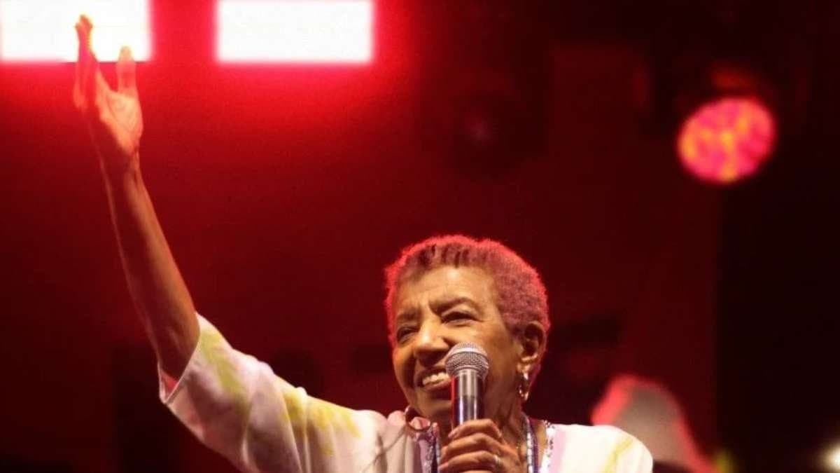 Leci Brandão conversa com Danilo Gobatto na Rádio Bandeirantes