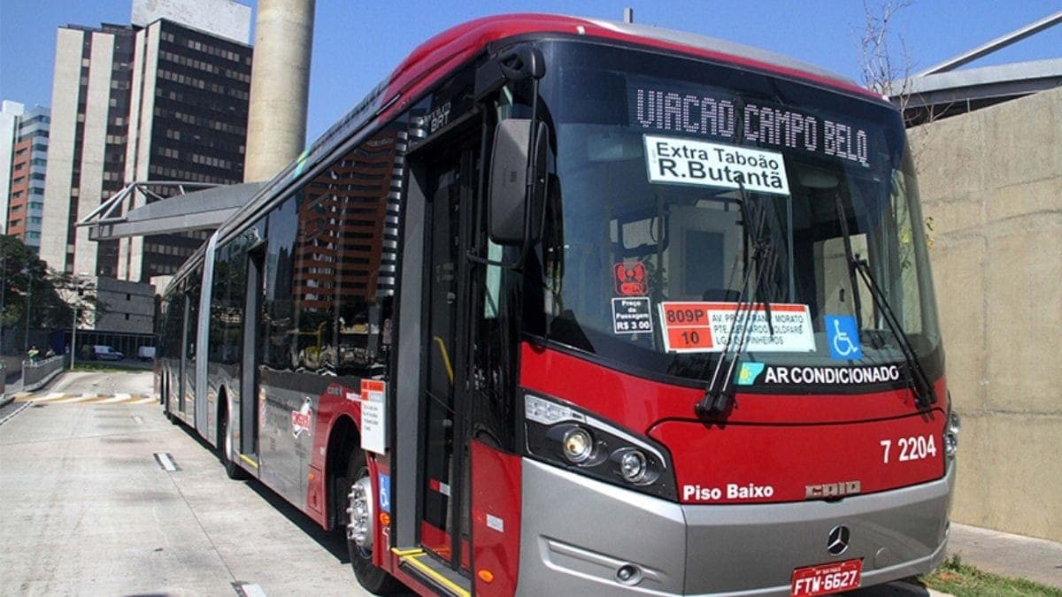 Prefeitura de SP mantém passagem de ônibus no valor de R$ 4,40