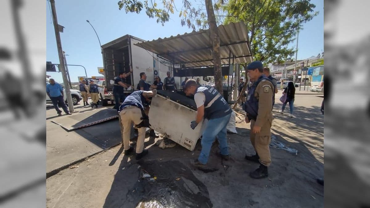 Subprefeitura de Jacarepaguá e SEOP fazem ação contra comércio de rua ilegal.