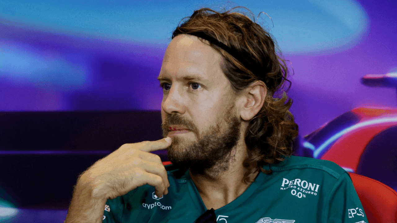 Sebastian Vettel (Aston Martin) em coletiva no GP de Abu Dhabi 2022