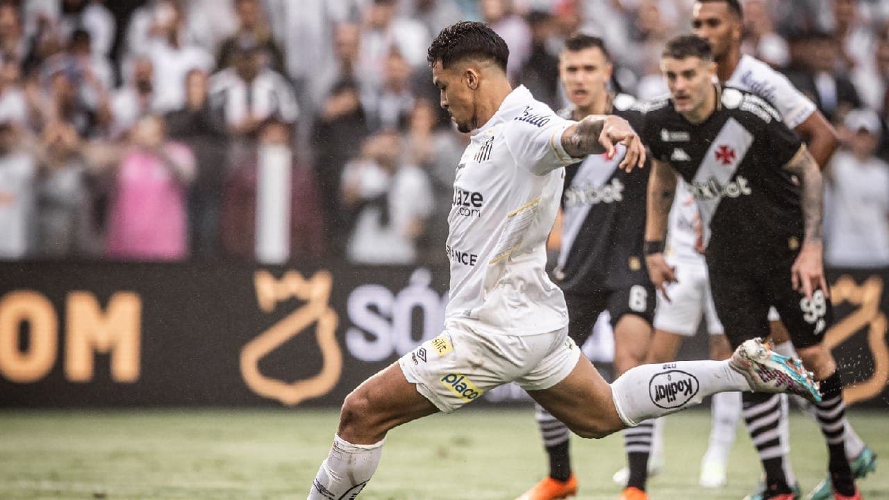 Santos recebe o Vasco pelo Brasileirão