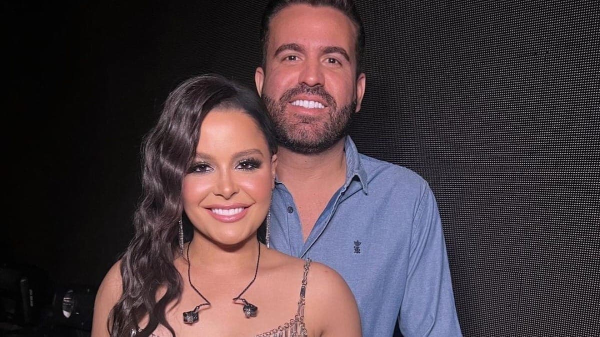Maraisa e o empresário Fernando Mocó irão se casar