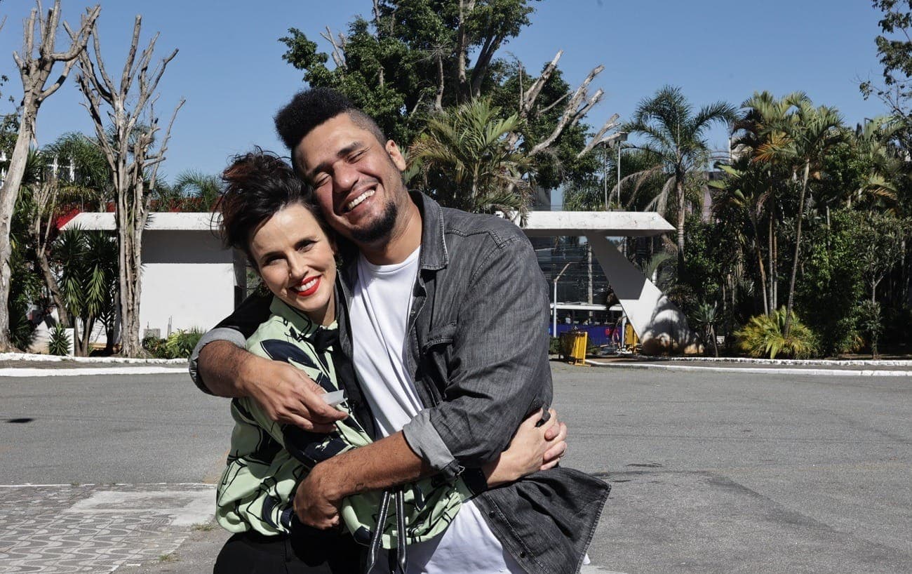 Helena Rizzo e o marido Bruno Lima nos bastidores do MasterChef