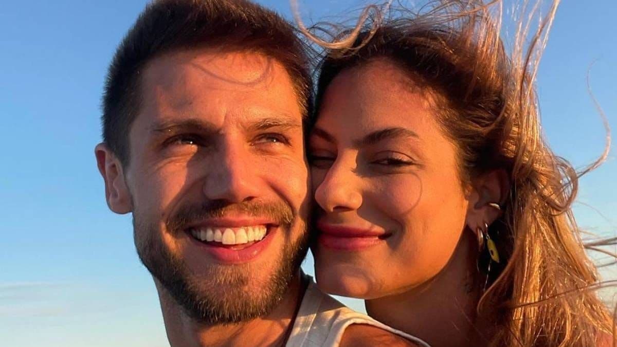 Mari Gonzalez se manifesta após ser cobrada sobre separação
