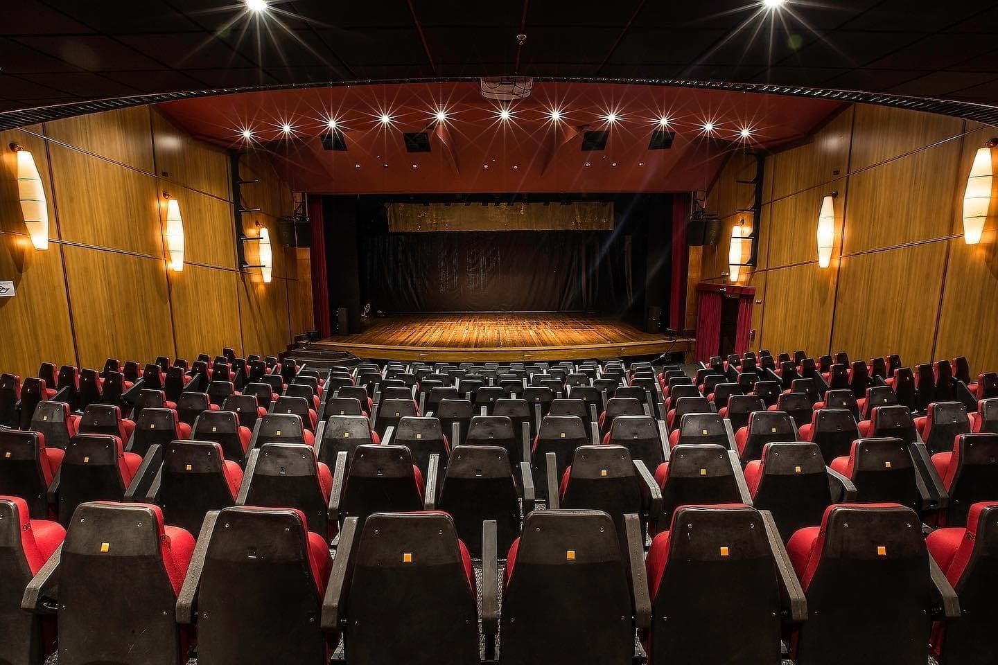 Teatro Colinas
