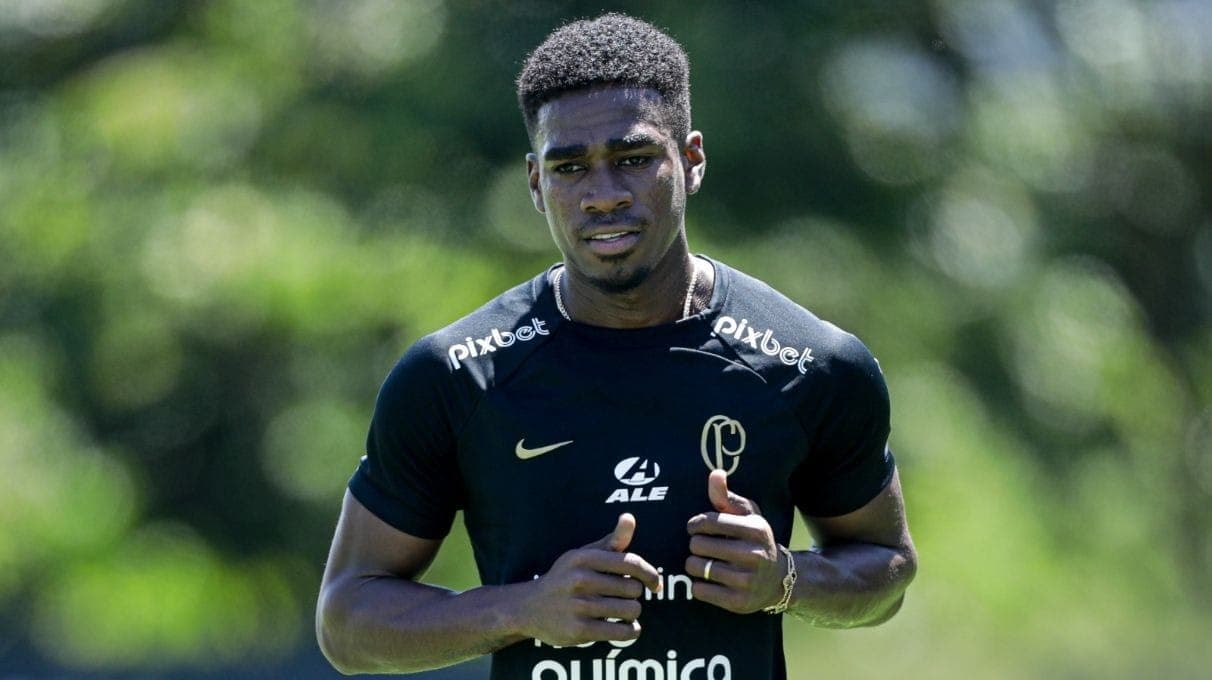 Novo reforço, Félix Torres já treino no Corinthians