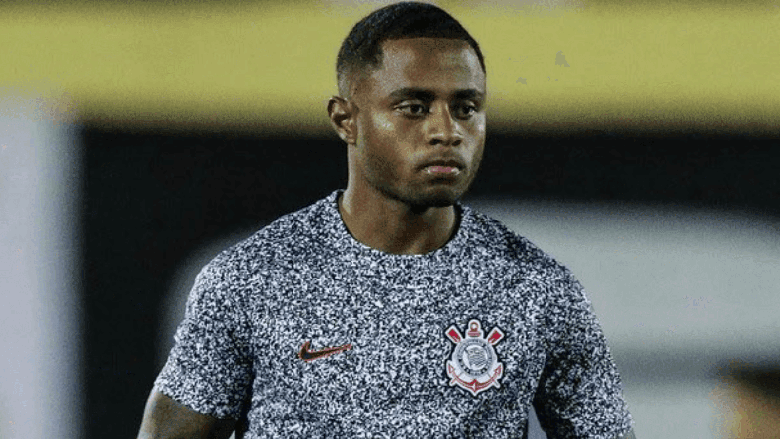 Diego Palacios aquecendo em pré-jogo de São Bernardo e Corinthians