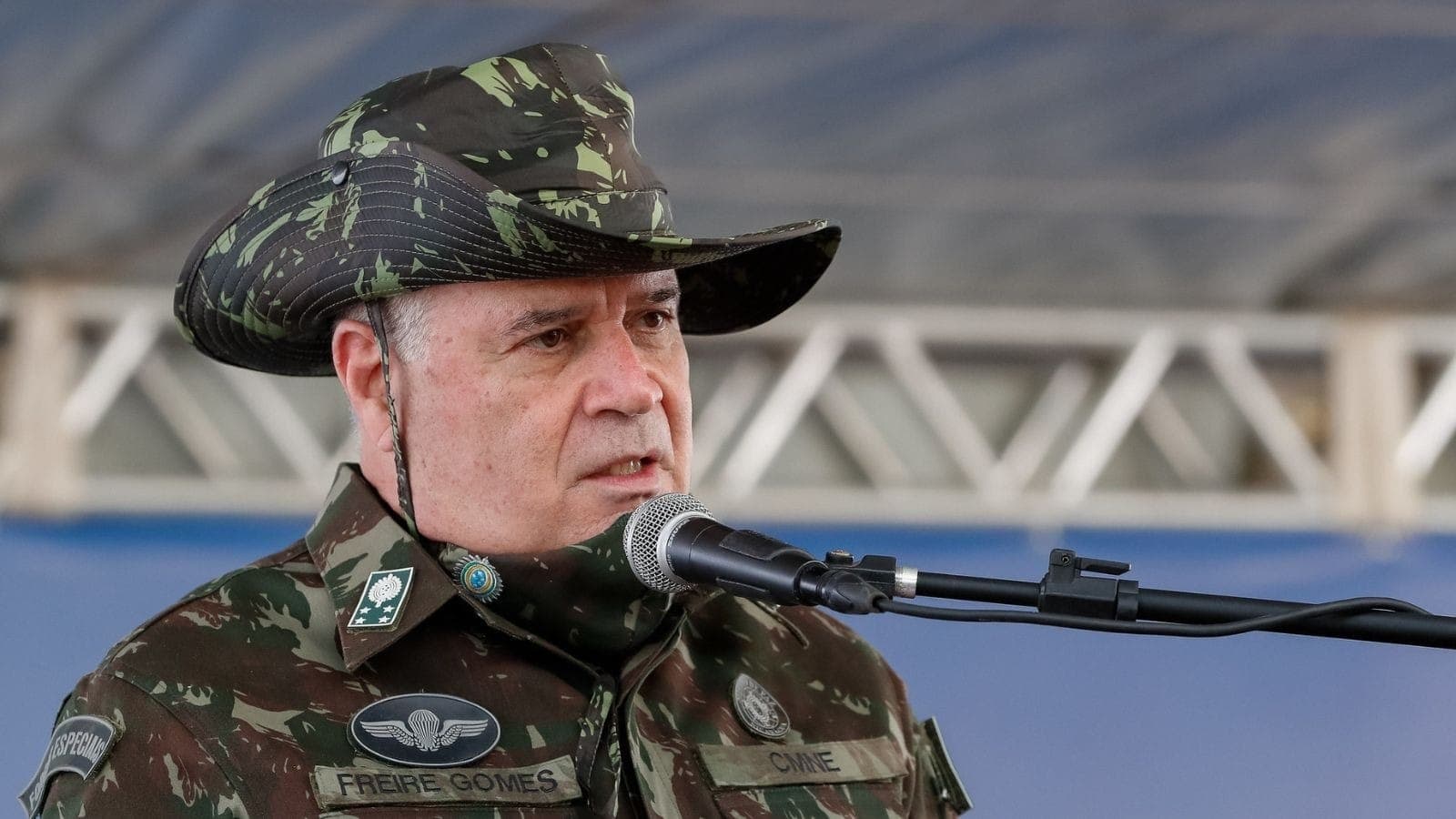 General Freire Gomes mandou investigar carta que instigava golpe