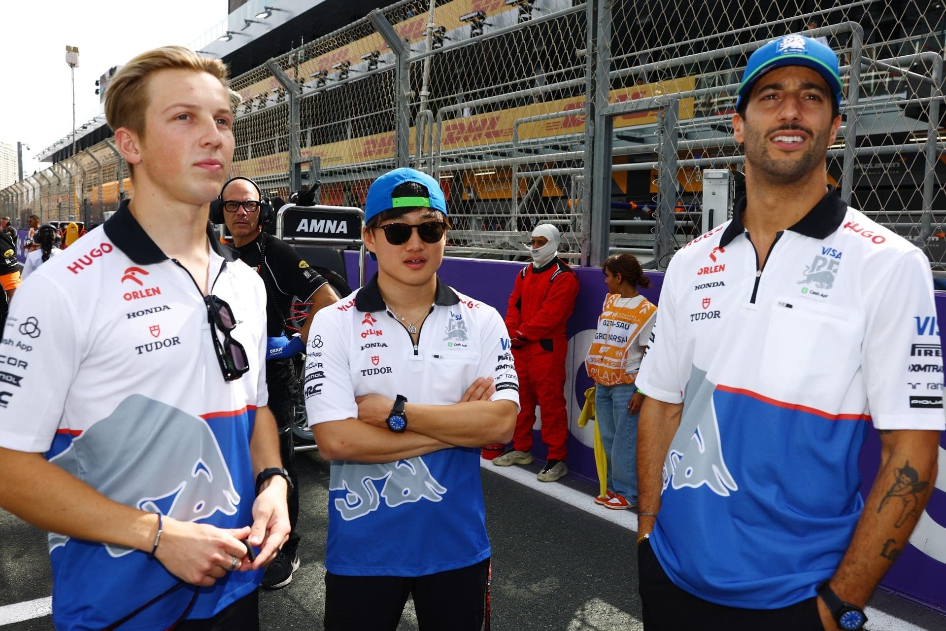 Liam Lawson, Yuki Tsunoda e Daniel Ricciardo (RB) no GP da Arábia Saudita 2024