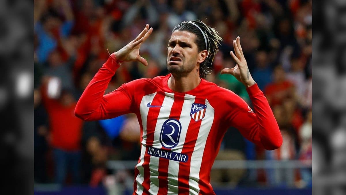 O argentino De Paul comemora o primeiro gol do Atlético de Madrid contra o Dortmund