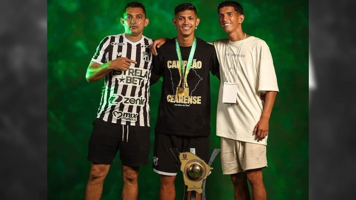 Erick Pulga e a família após título do Campeonato Cearense