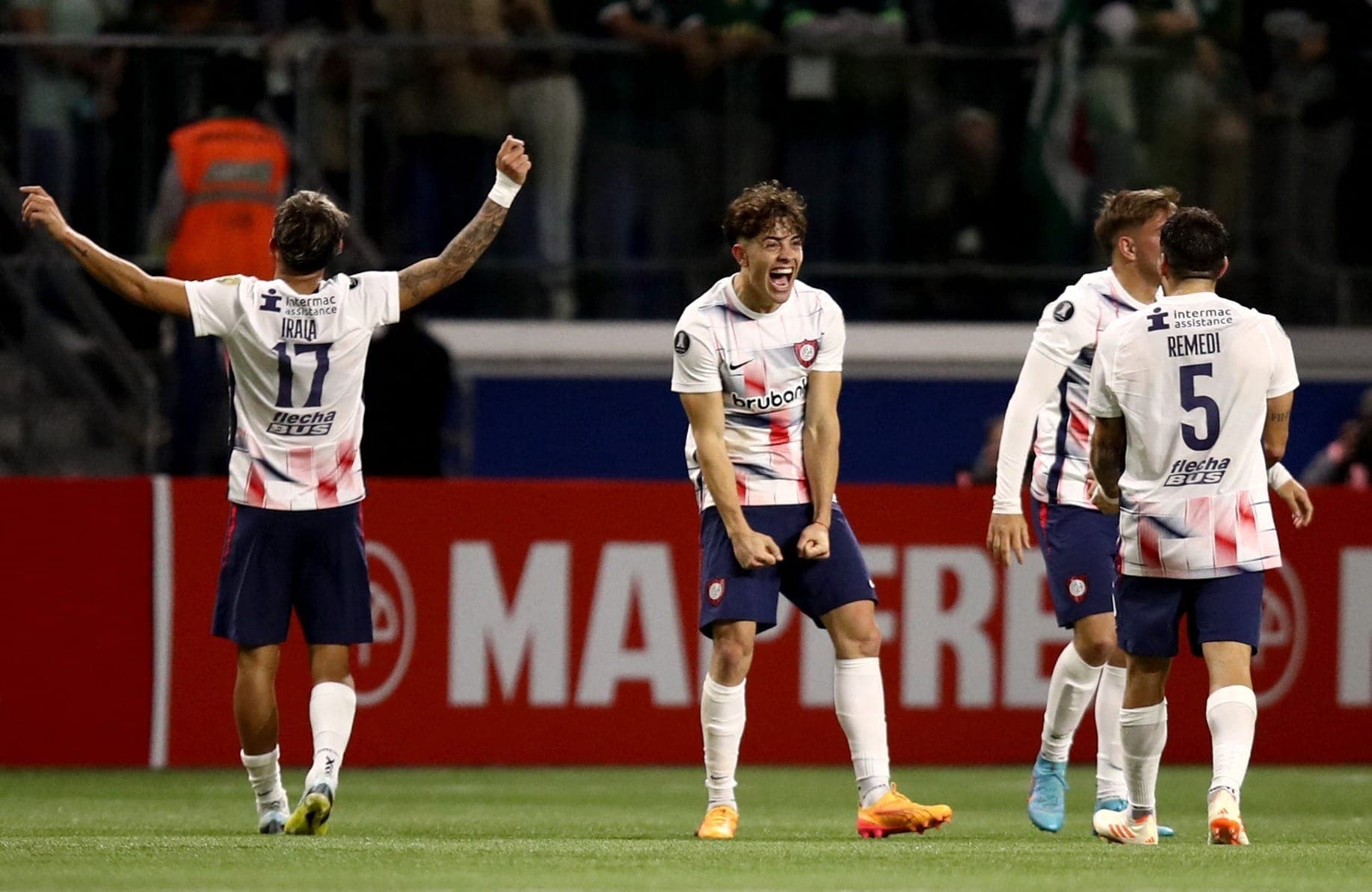 Agustín Giay, lateral do San Lorenzo, está na mira do Palmeiras