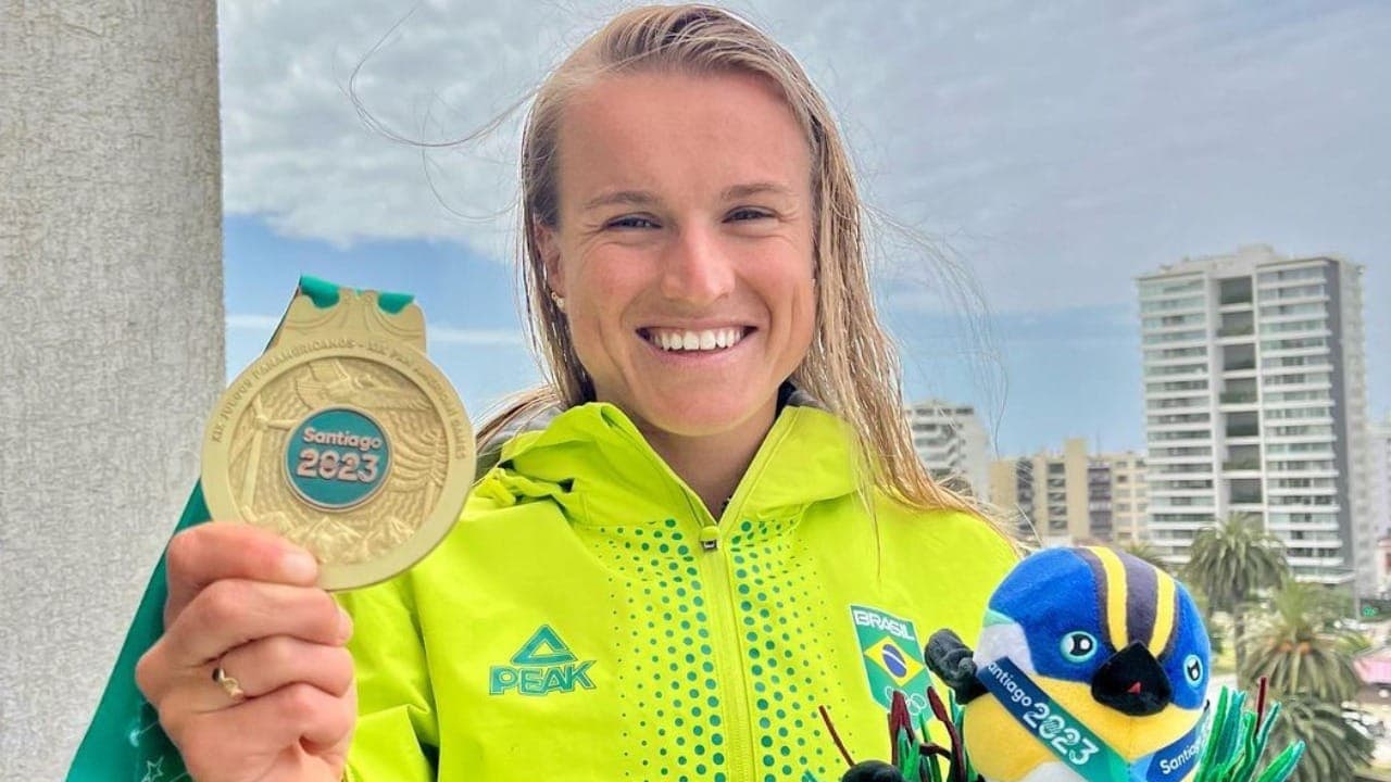 Conexão Paris recebe Djenyfer Arnold esperança de medalha para o Brasil no triathlon