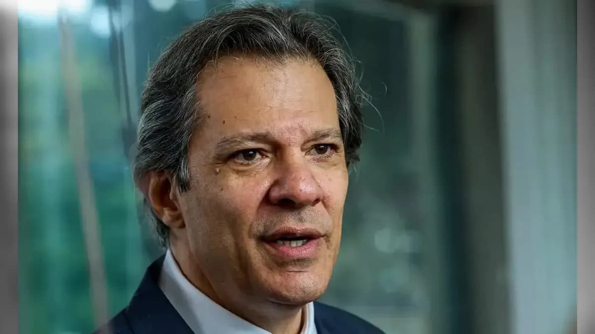 Haddad nega possibilidade de baixar IOF para conter alta do dólar